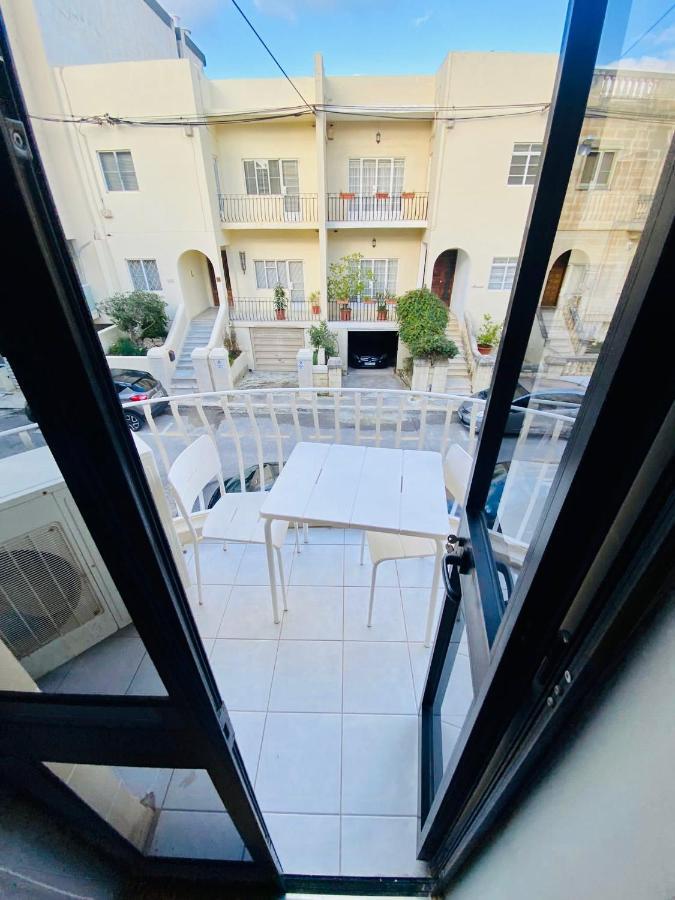 Swieqi 2 Bedroom - First Floor Apartment Is-Swieqi Dış mekan fotoğraf